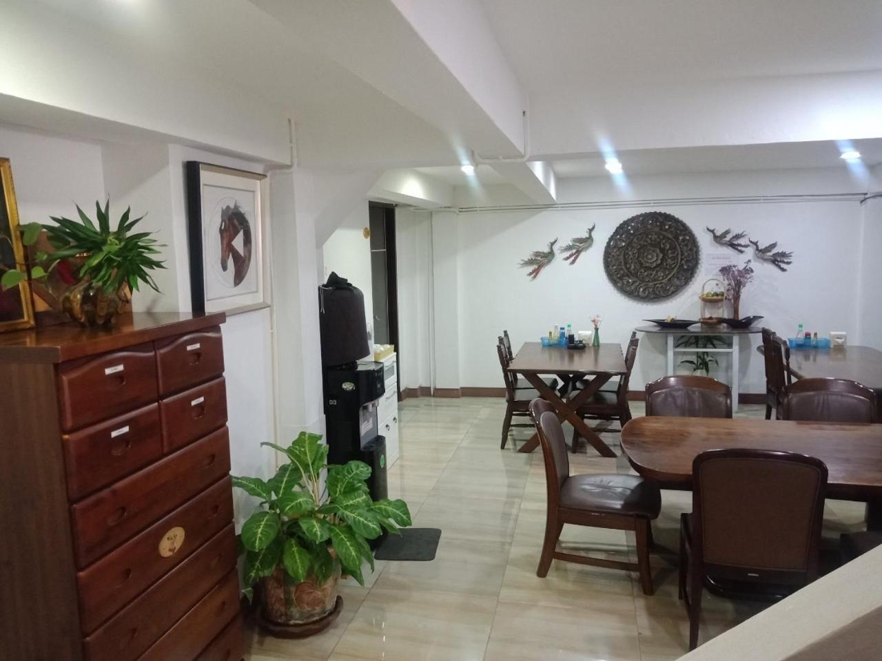 A Lanna Boutique House Hotel Chiang Mai Buitenkant foto