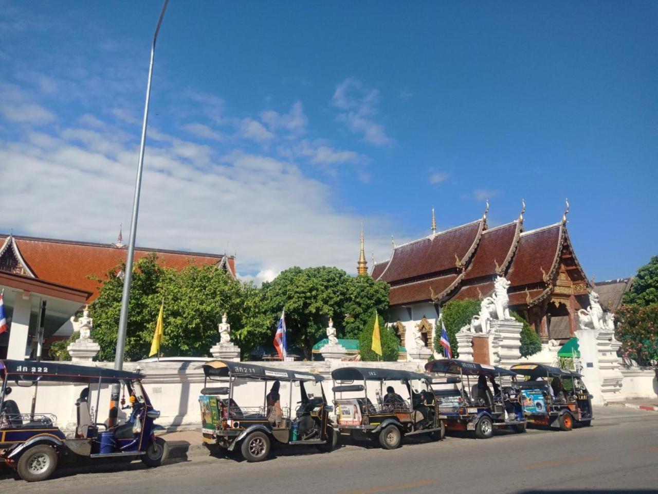 A Lanna Boutique House Hotel Chiang Mai Buitenkant foto