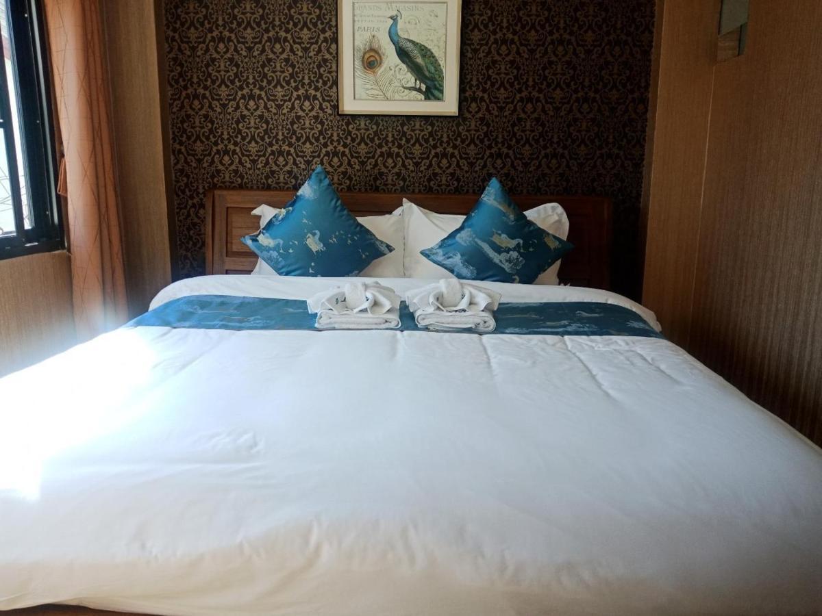 A Lanna Boutique House Hotel Chiang Mai Buitenkant foto