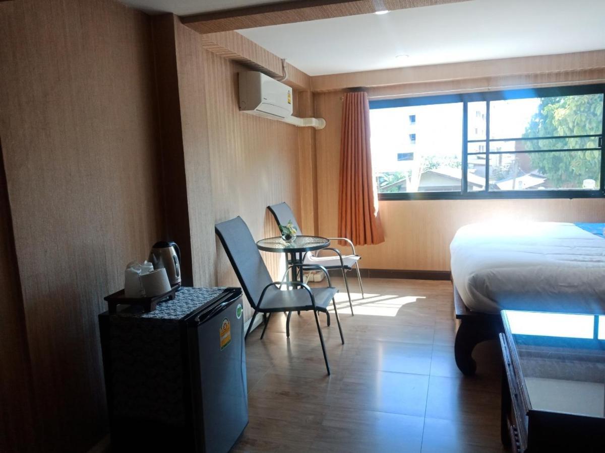 A Lanna Boutique House Hotel Chiang Mai Buitenkant foto